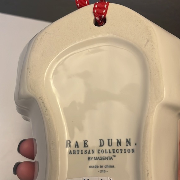 Rae Dunn Holly Christmas deco - Picture 3 of 4